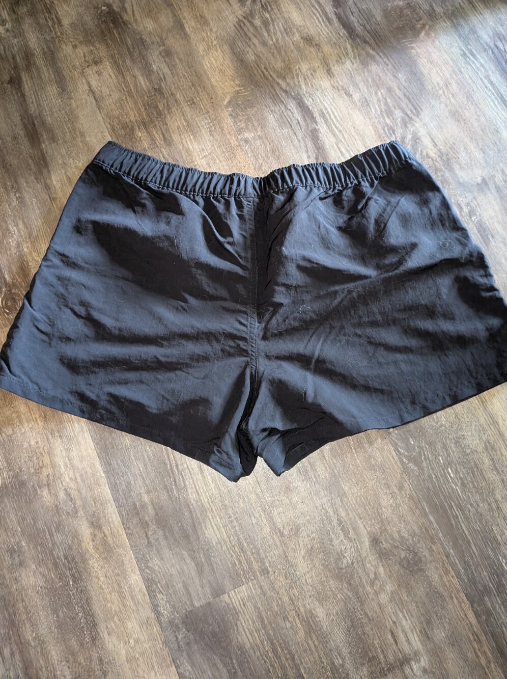Patagonia Women's Black Baggie Shorts with Drawstring Size Medium - Picture 2 of 4